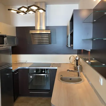 Sas Royal Towers Apartament